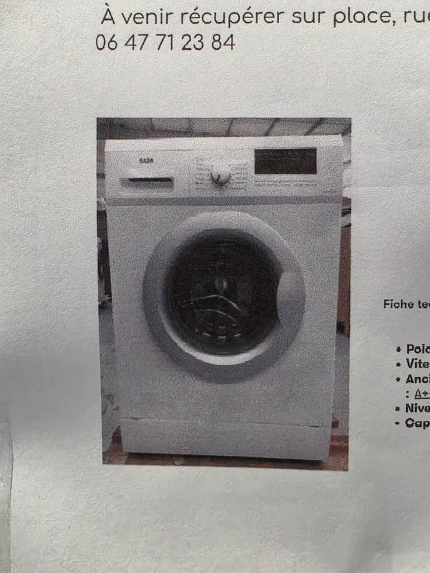Annonce imprimée proposant une machine à laver à récupérer sur place