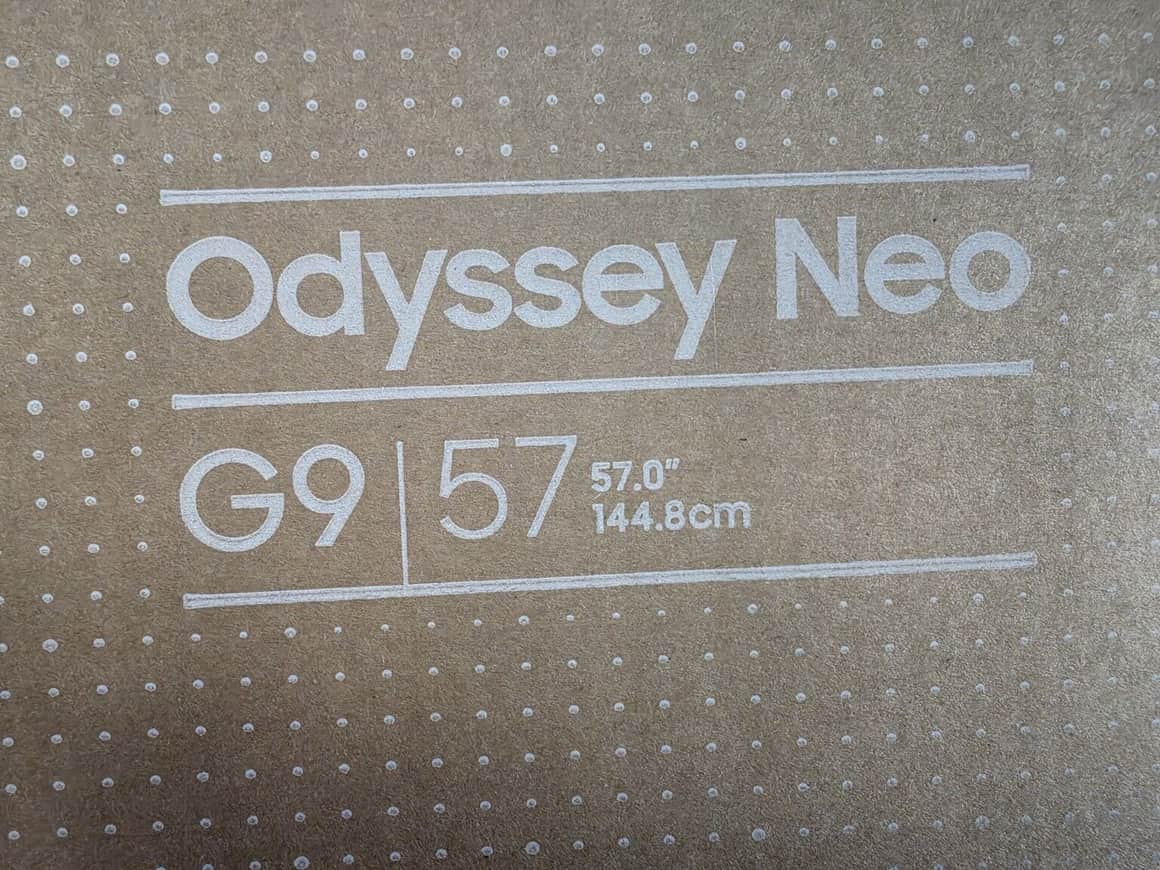 Marquage au sol Odyssey Neo G9 57 pouces, 144,8 centimètres