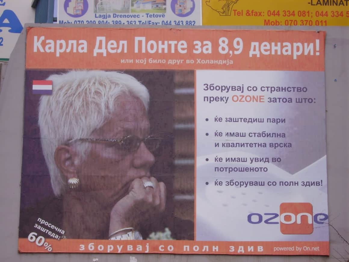 Affiche annonçant Karla Del Ponte pour le huit septembre.